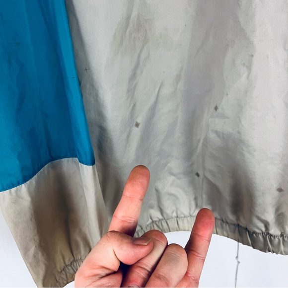 Vintage Adidas Pullover – Size XL - Picture 2 of 9